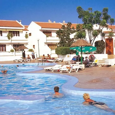 Apartment With Heated Pools In