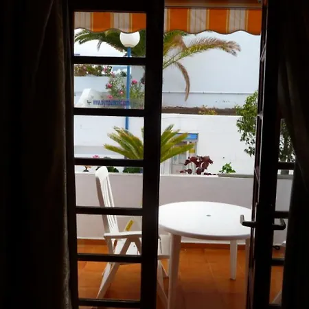 With Heated Pools In Apartment *
