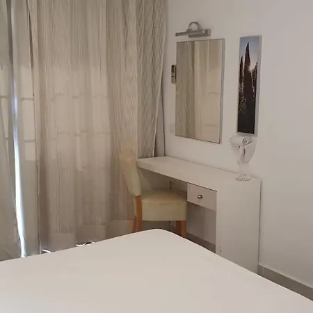 With Heated Pools In Apartment *