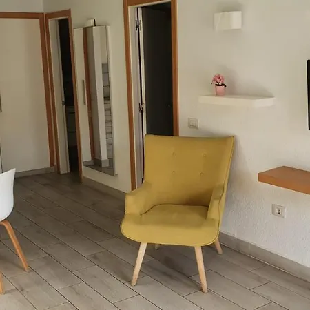 With Heated Pools In Apartment