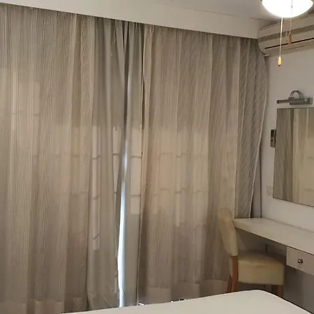 Apartment With Heated Pools In